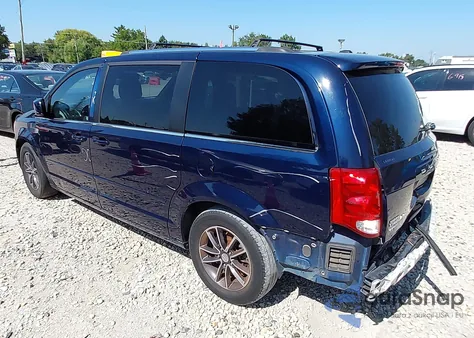 2016 Dodge Grand Caravan Sxt z USA, uszkodzony, nr VIN 2C4RDGCG3GR176568